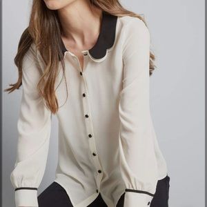 Your True Collars blouse